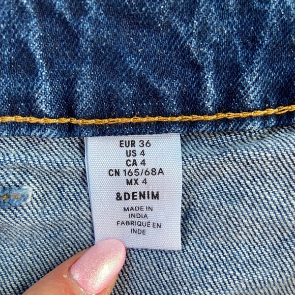 Denim button up skirt - Picture 3 of 4